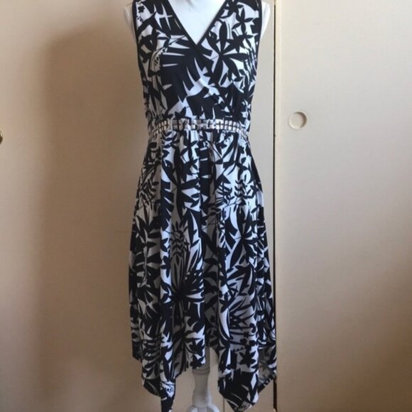 NY Collection Hi Low Sleeveless Dress - Picture 1 of 4